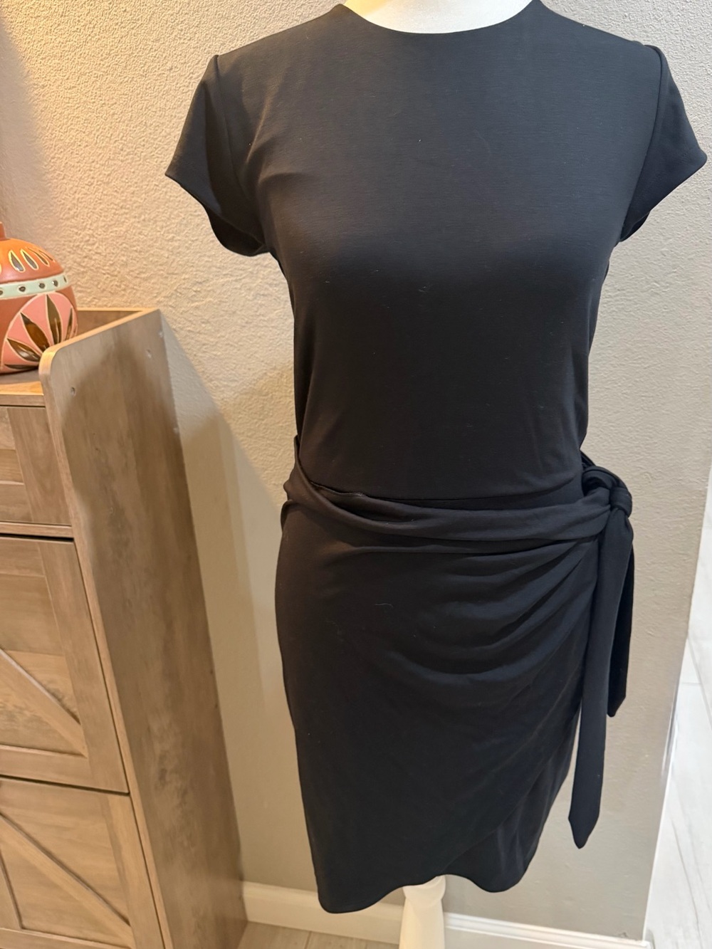 Aritzia Wilfred New Lune Black Wrap Tie Mini Dress Size Medium NWT $68